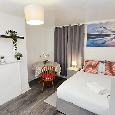 Specious Liverpool Central Apartment - Pet Friendly Exterior photo