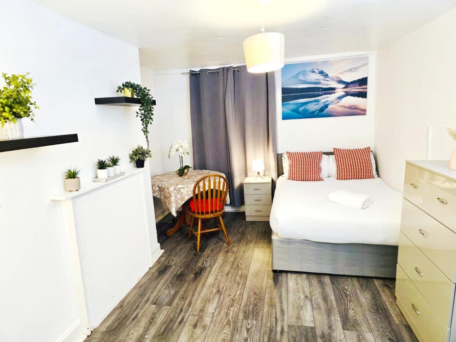 Specious - Pet Friendly Apartment Liverpool